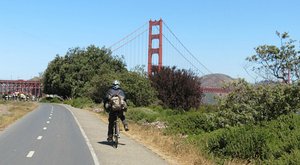 Steep ride to Golden Gate Bridge