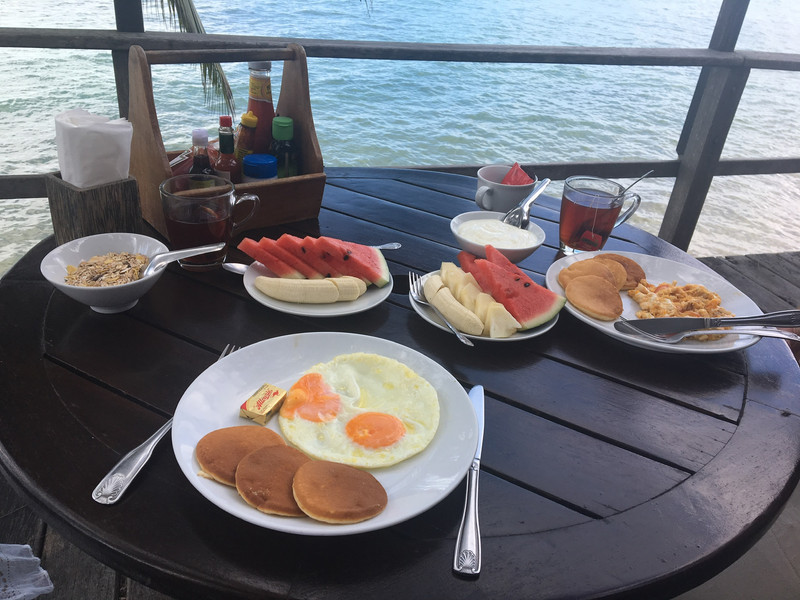 Breakfast by the Sea