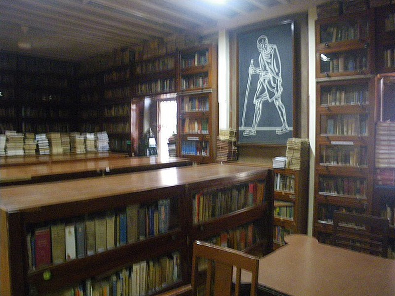 Ghandi&#39;s Library