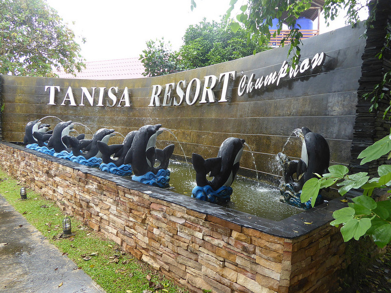 Tanisa Resort Dolphins