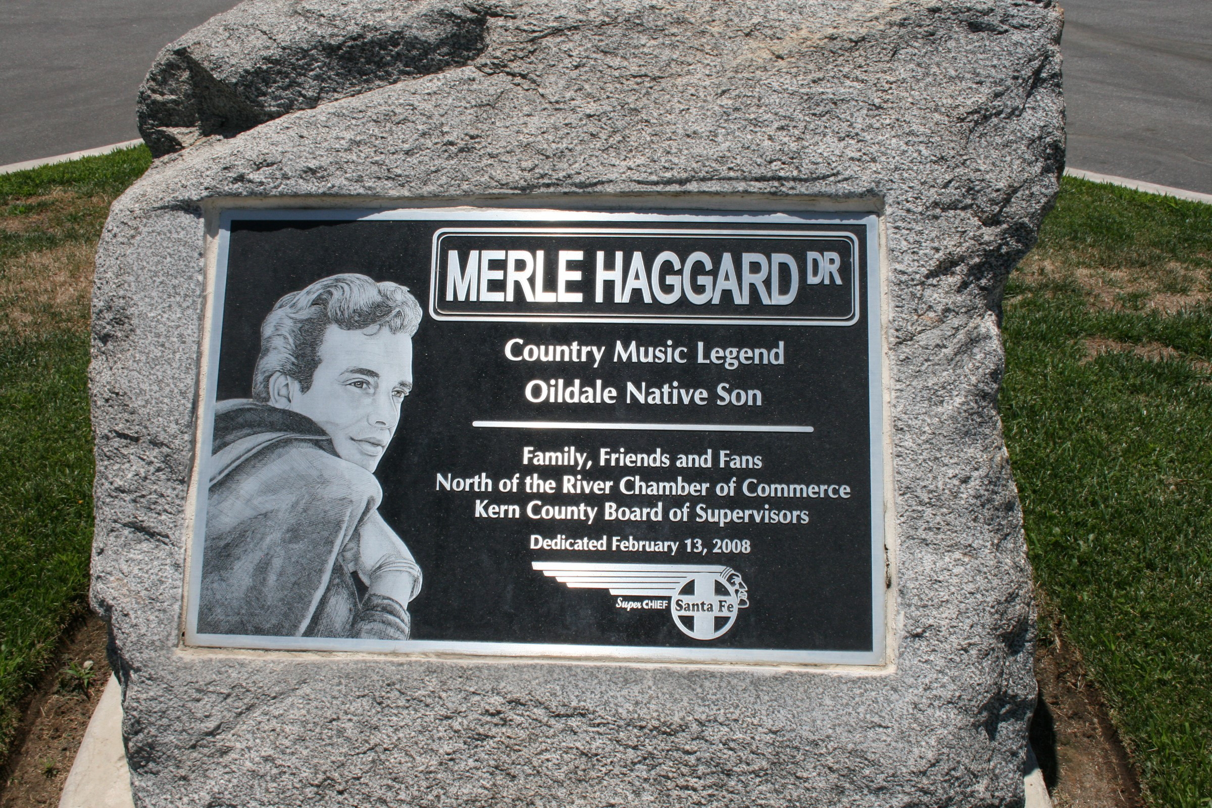 Merle Haggard Memorial at Bakersfield HD | Photo