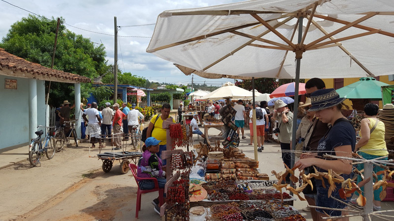 Vinales Market