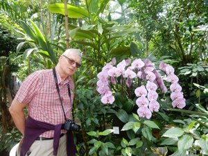 Stefan with huge orchids