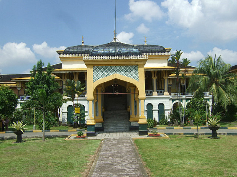 Maimoon palace