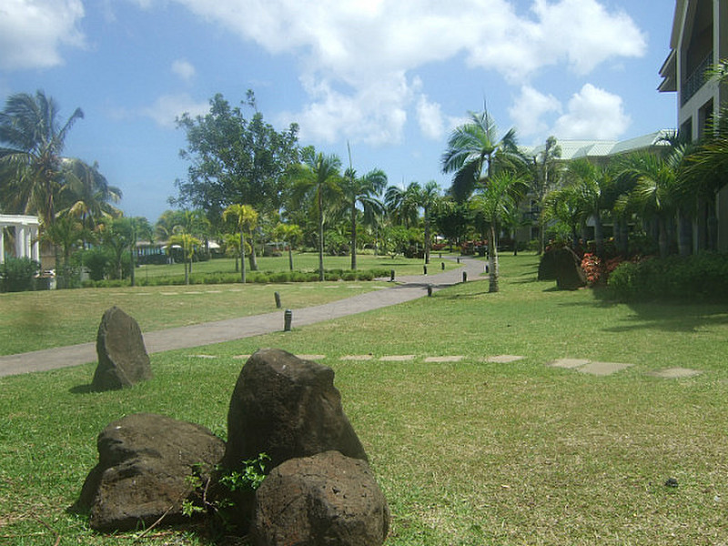 gardens in front of hotel
