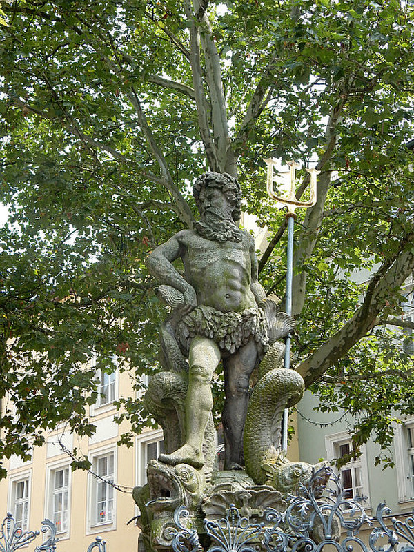 Neptune in the main square