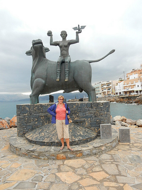 Tiz by Europa &amp; Bull statue