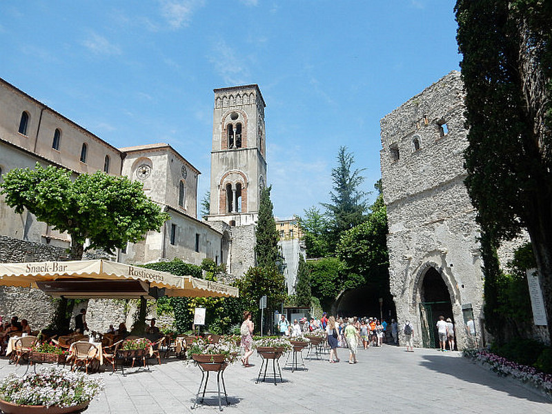 Ravello square