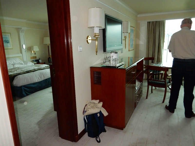Hotel suite