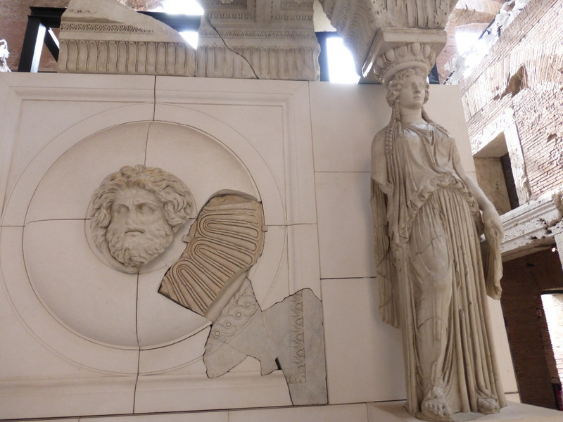 In the museum of Trajan&#39;s Forum