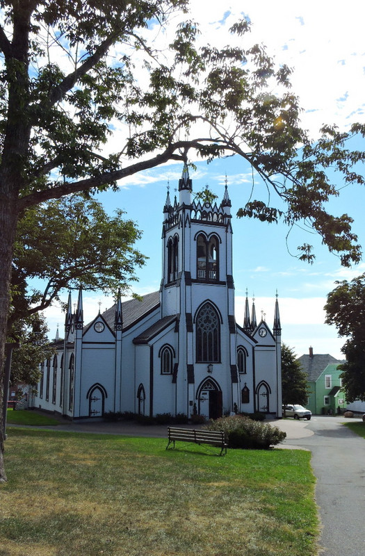 Anglican Church, Lunenburg, nearly destroyed 2001
