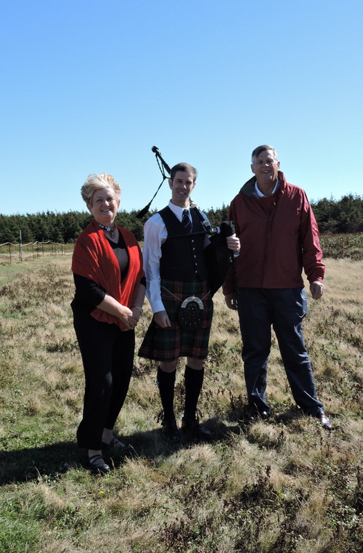 Us with bagpiper at Orby Head
