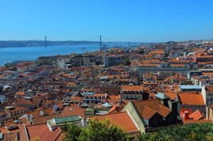Lisbon skyline from St. George&#39;s Castle 