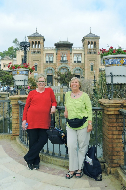 Barcy Fox and Anne Leverone in Maria Luisa Park