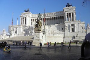 Victor Emmanuel monument in Rome