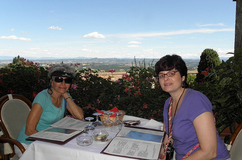 Diane and Leslie Williams in Tuscany