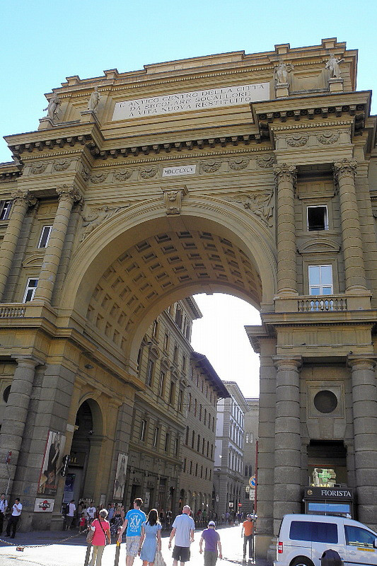 Arch celebrating unification of Italy 1870