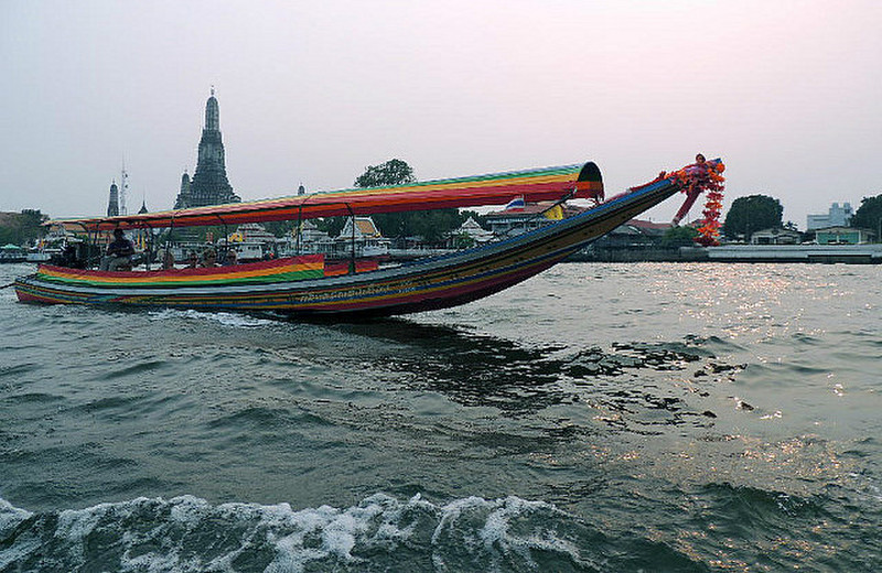 Longboat on Chao Phraya River
