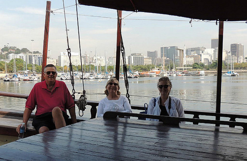 Boat tour of Baia de Guanabara