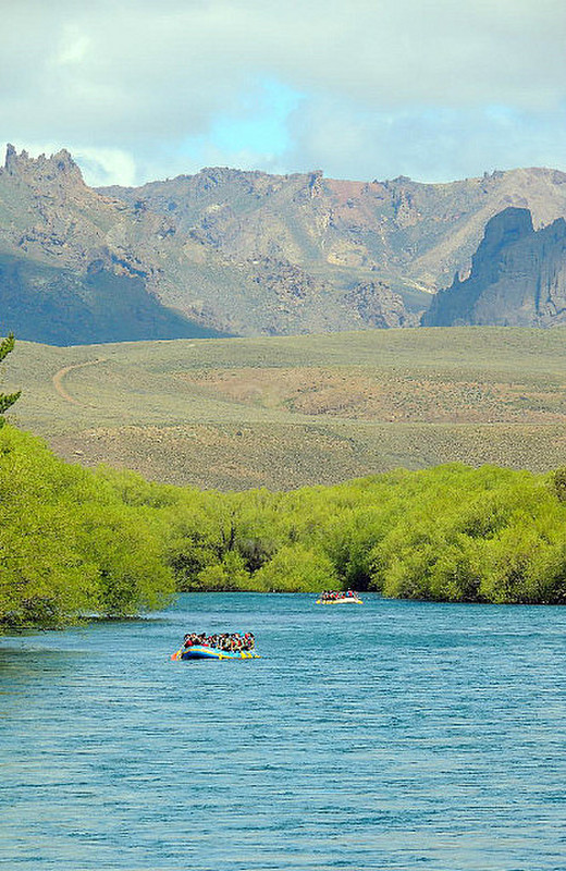 Rafters on Rio Limay