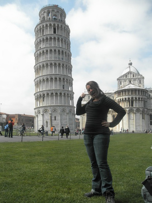 Look!  Its the Leaning Tower of Pisa!
