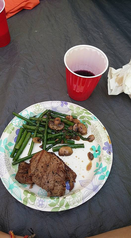Steak, Asparagus, Mushrooms and Wine
