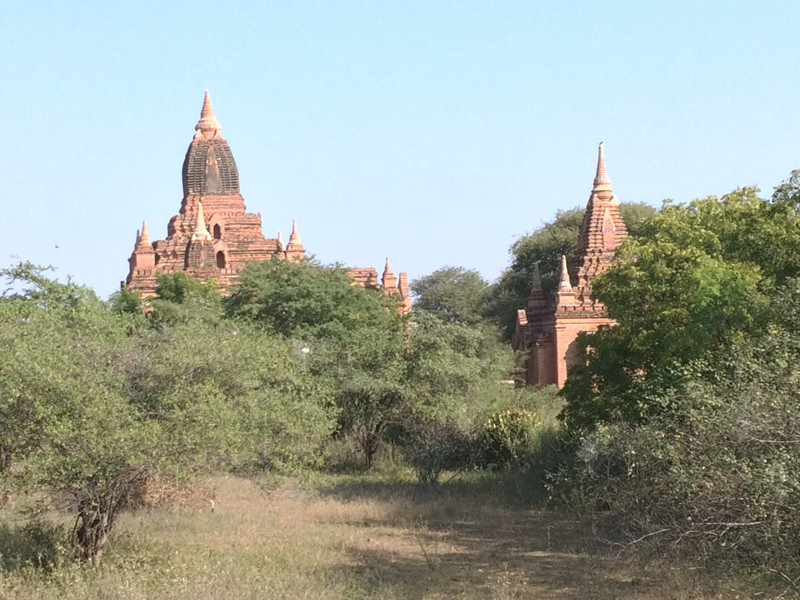 Bagan area temples