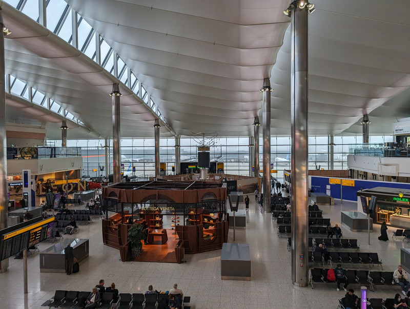 Heathrow Airport terminal 2