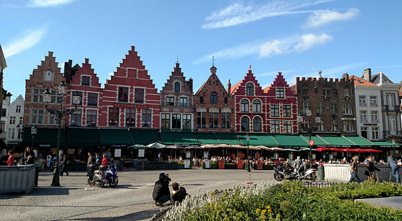 Brugge Markt Square colors