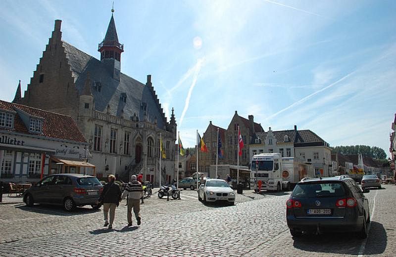 Damme main square