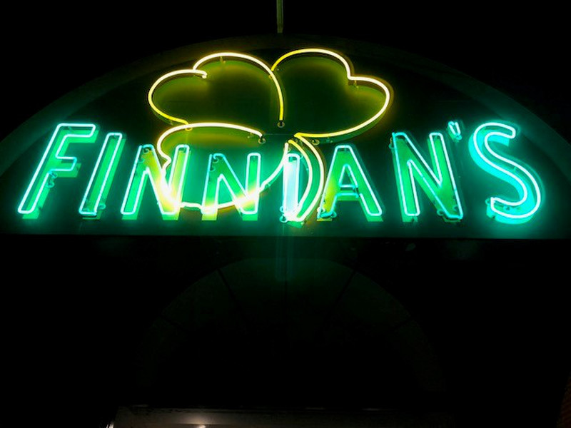 Finnians Irish pub Port Mac