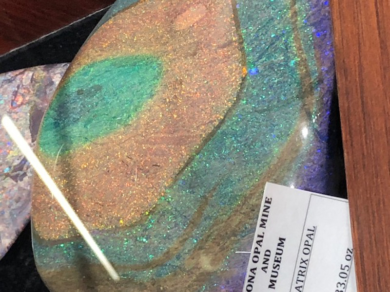 giant opal $15 a carat but worth $1,000,000