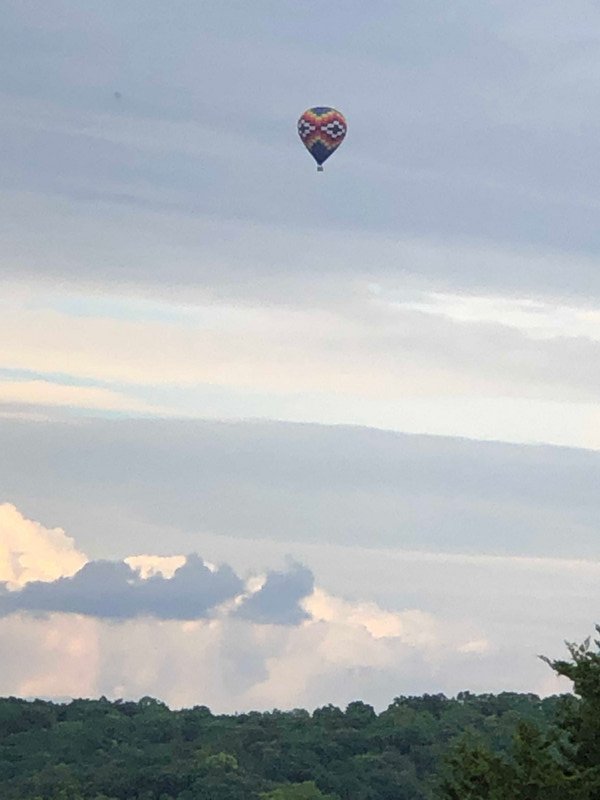 8 Hot air balloning in Galena floating over the resort