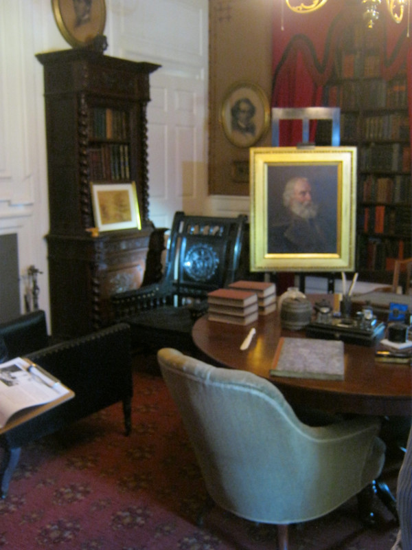 Longfellow's Study/Washington's War Room