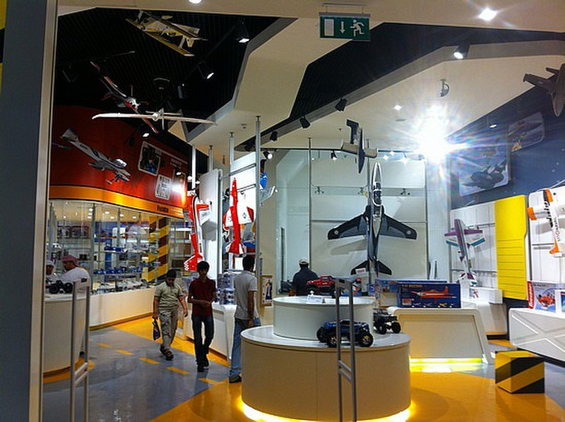 model airplane hobby shop near me