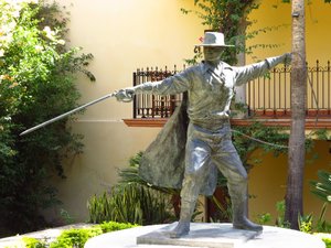 Statue of El Zorro and he makes a personal appearance at 8pm each day