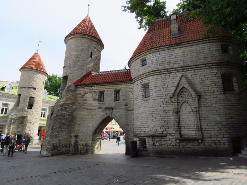 Town walls, Tallinn