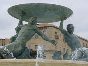 Fountain at entrance to Valletta