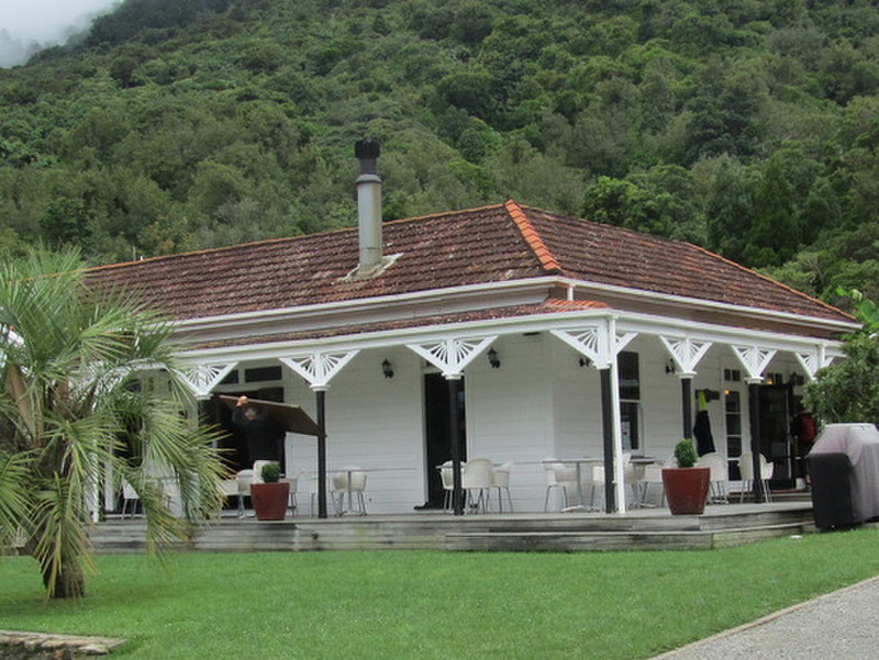 Furneaux Lodge