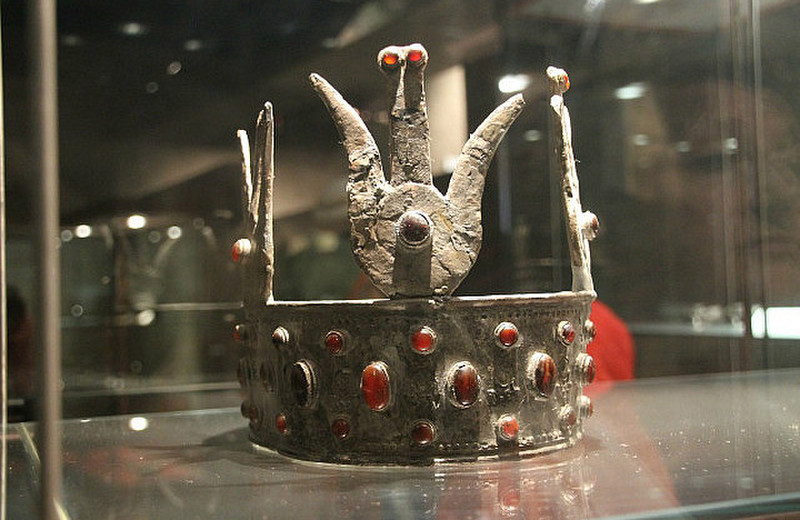 Nubian Crown