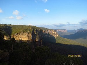 Blue Mountains from Govetts Leap lookout