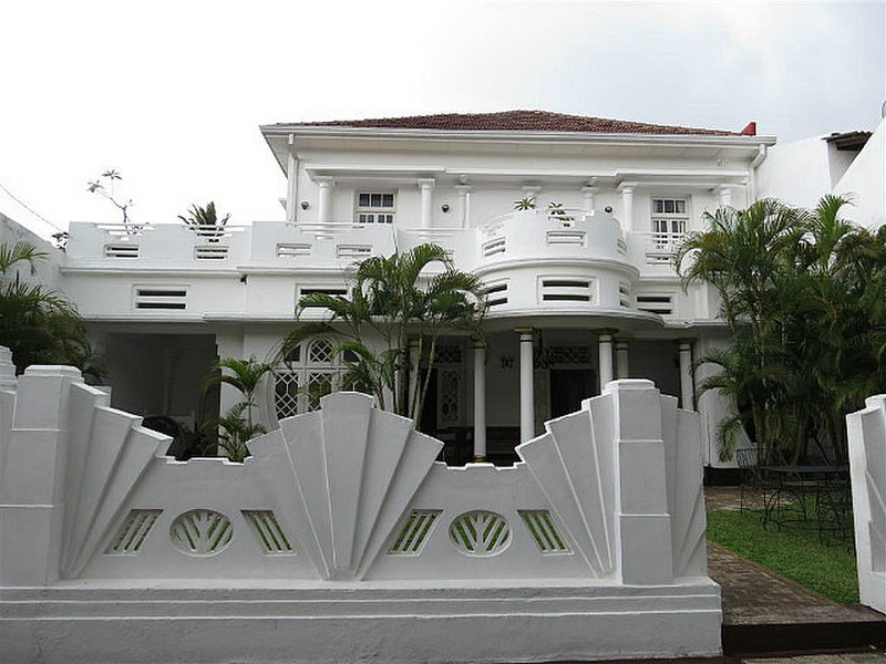 Interesting Art Deco House in Galle