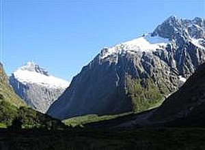 Crossing the pass to Milford Sound