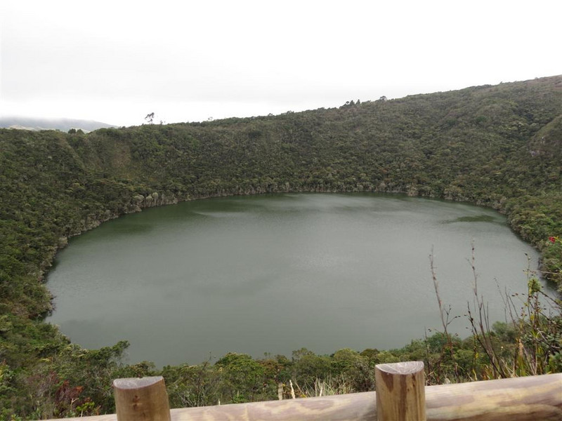 Lagun Guatavita - not volcanic!