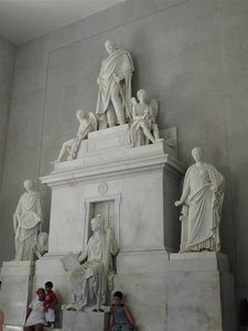Monument to Bolivar