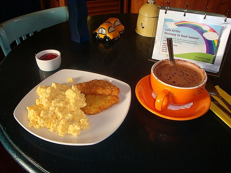 Breakfast at Cafe Ariba in Portree, Scotland