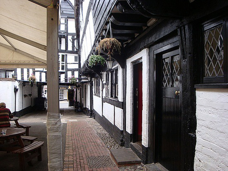 Ludlow: the alley