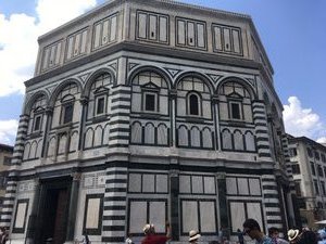Walking tour of Old Town Florence (92)