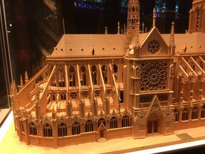 Notre Dame (50)