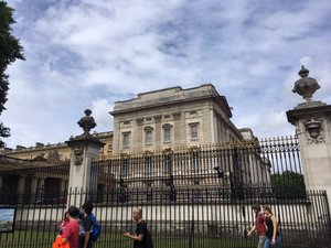 Buckingham Palace (3)